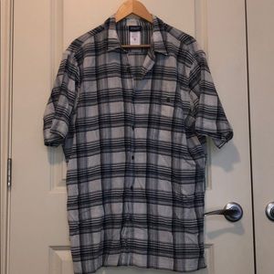 NEVER WORN Patagonia button down short sleeve